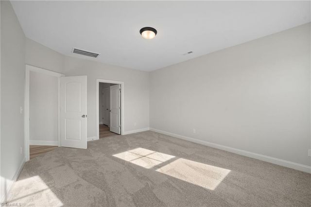 859 Brooklet Court, Winston-salem, NC 27127