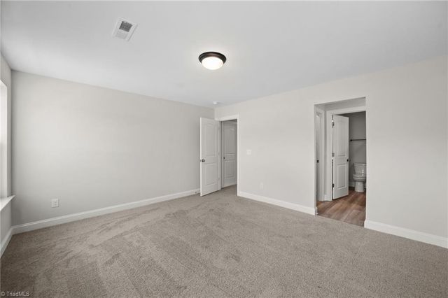 859 Brooklet Court, Winston-salem, NC 27127