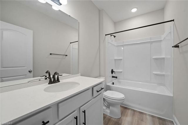 859 Brooklet Court, Winston-salem, NC 27127