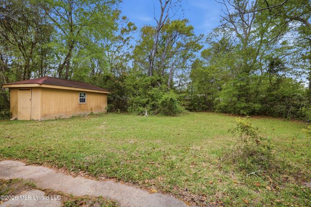 103 Forest Drive, D'iberville, MS 39540