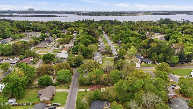 103 Forest Drive, D'iberville, MS 39540