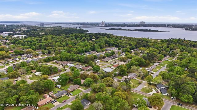 103 Forest Drive, D'iberville, MS 39540