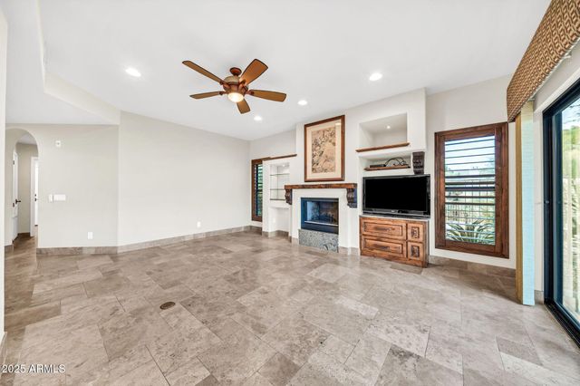 14210 N 14TH Place, Phoenix, AZ 85022