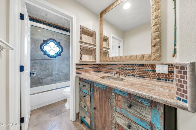 14210 N 14TH Place, Phoenix, AZ 85022