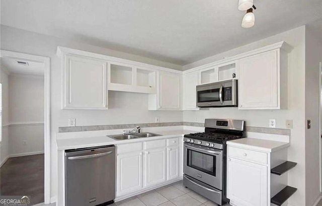 1163 Ozora Farms Court, Loganville, GA 30052