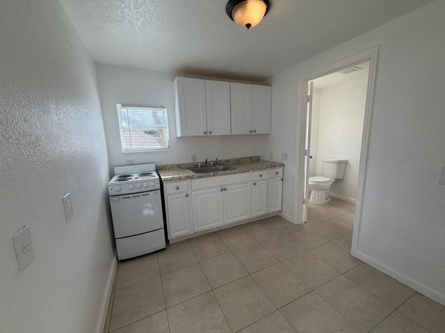 926 S F Street, Lake Worth Beach, FL 33460