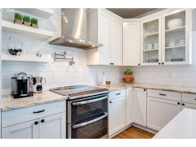 701 Nw 184TH St, Ridgefield, WA 98642