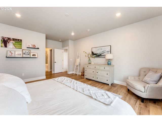701 Nw 184TH St, Ridgefield, WA 98642