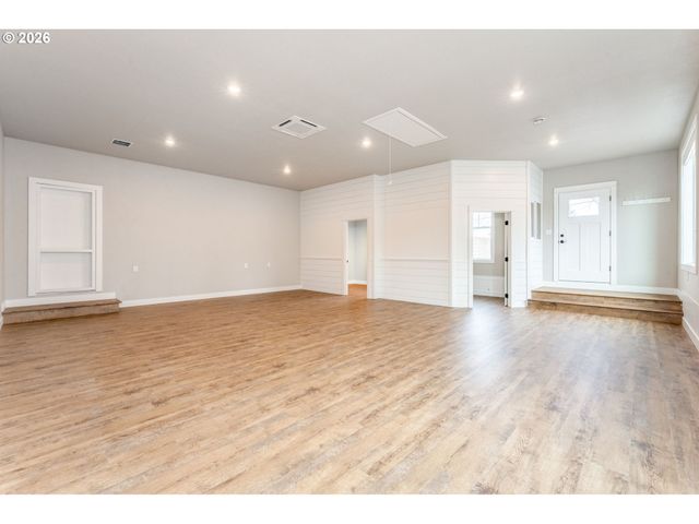 701 Nw 184TH St, Ridgefield, WA 98642