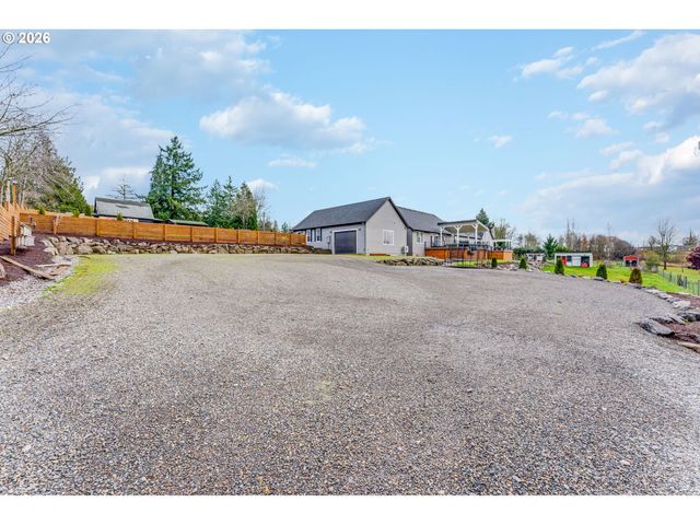 701 Nw 184TH St, Ridgefield, WA 98642