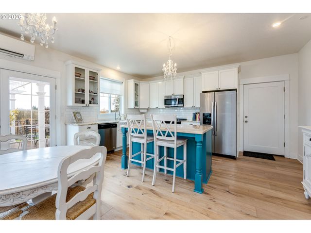 701 Nw 184TH St, Ridgefield, WA 98642