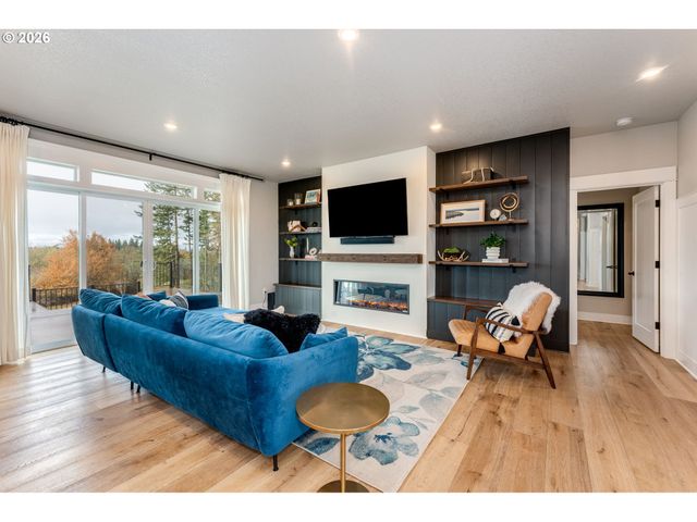 701 Nw 184TH St, Ridgefield, WA 98642