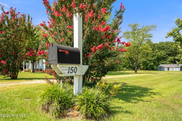 150 Kader Merritt Road, Rose Hill, NC 28458