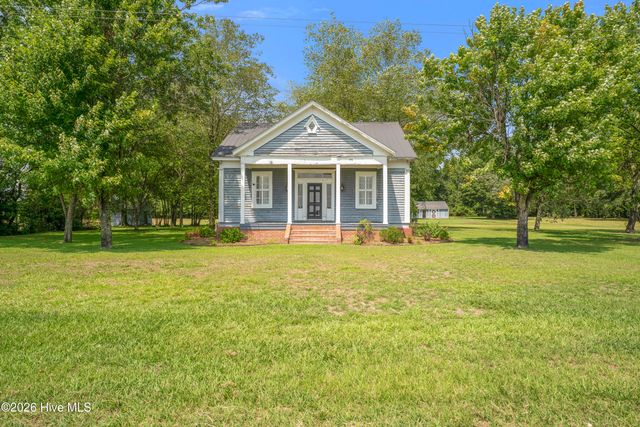 150 Kader Merritt Road, Rose Hill, NC 28458