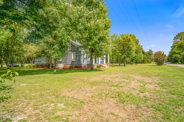 150 Kader Merritt Road, Rose Hill, NC 28458