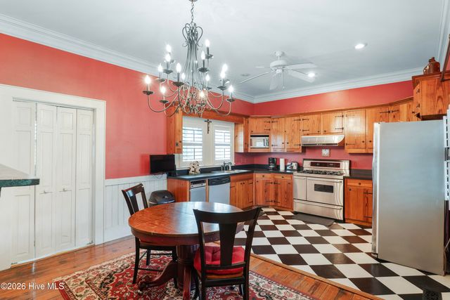 150 Kader Merritt Road, Rose Hill, NC 28458