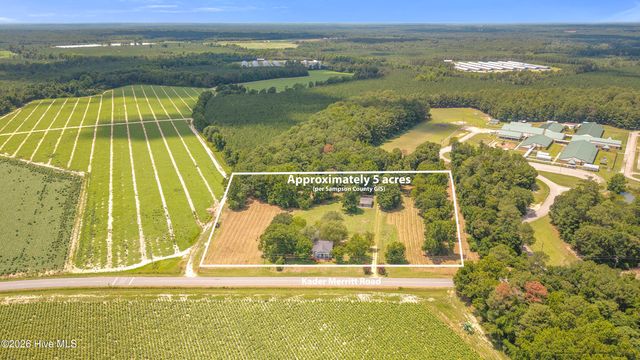 150 Kader Merritt Road, Rose Hill, NC 28458