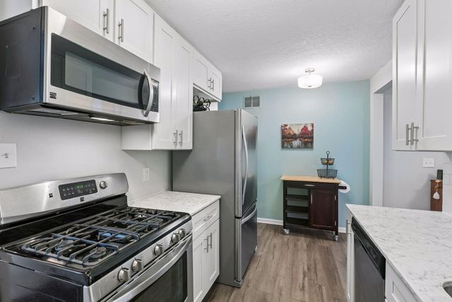 3451 2nd Street NE, Minneapolis, MN 55418