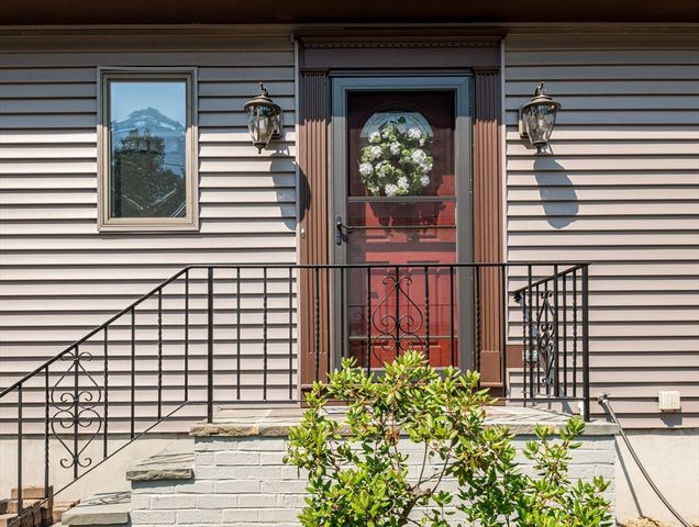 217 Maple Street, Danvers, MA 01923