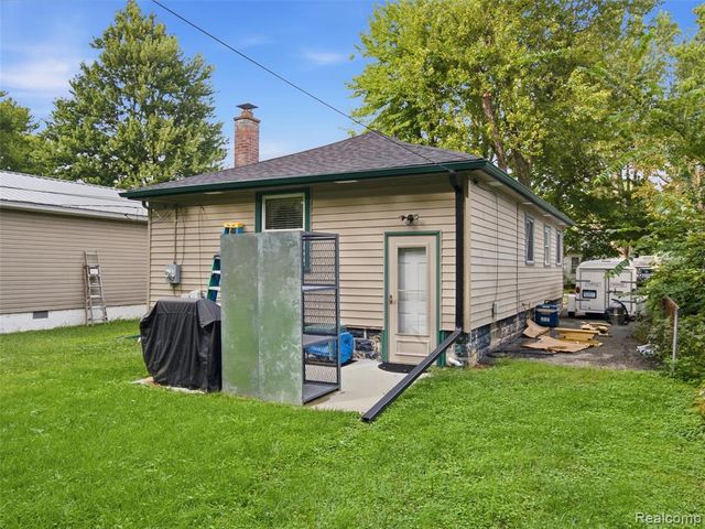 27668 Moran Street, Harrison Twp, MI 48045