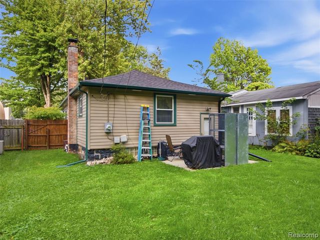 27668 Moran Street, Harrison Twp, MI 48045