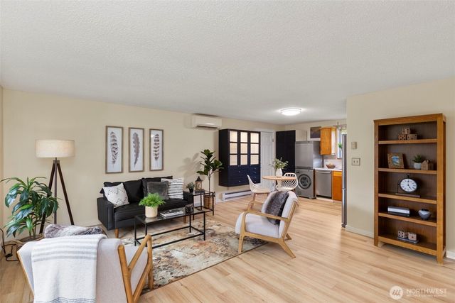 2602 Dodge Street NE, Bremerton, WA 98310