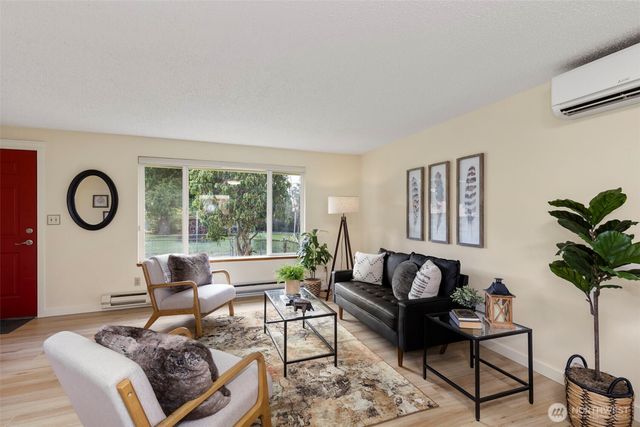 2602 Dodge Street NE, Bremerton, WA 98310