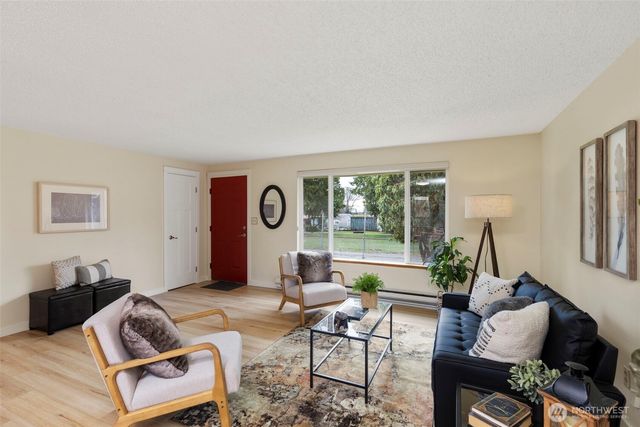 2602 Dodge Street NE, Bremerton, WA 98310