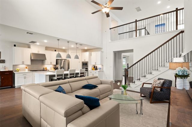 299 Tierra TRL, Dripping Springs, TX 78620