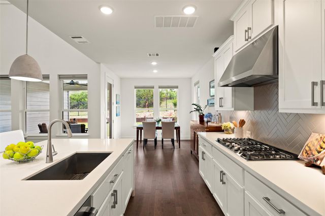 299 Tierra TRL, Dripping Springs, TX 78620