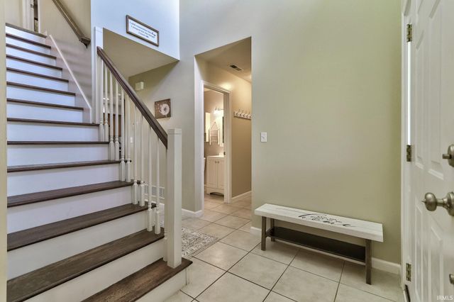 1906 N Keystone Court, Huntingburg, IN 47542