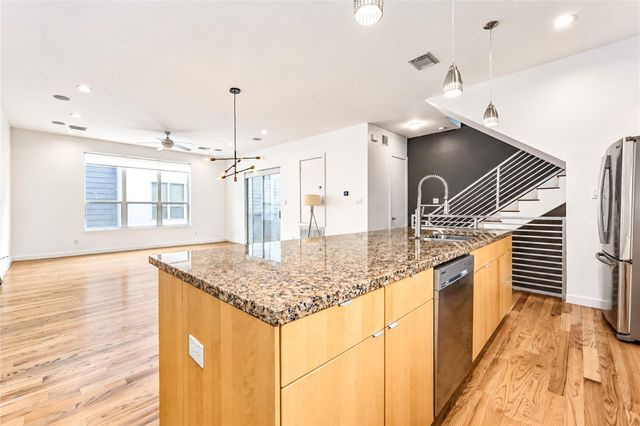 2234 Leeland Street, Houston, TX 77003