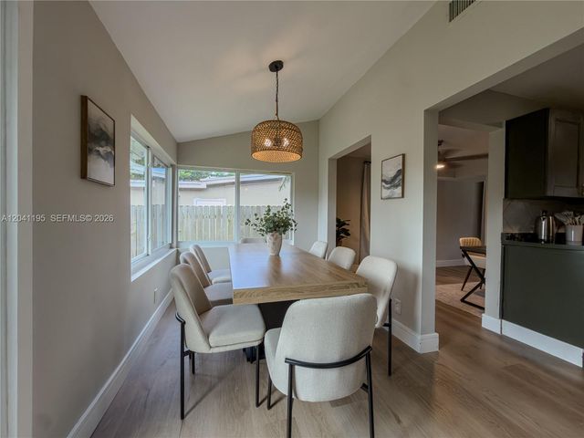 1813 SW 10th St 1813, Fort Lauderdale, FL 33312