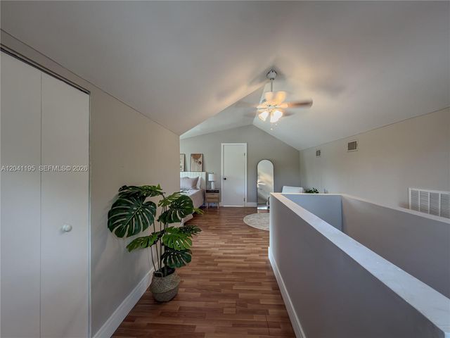 1813 SW 10th St 1813, Fort Lauderdale, FL 33312