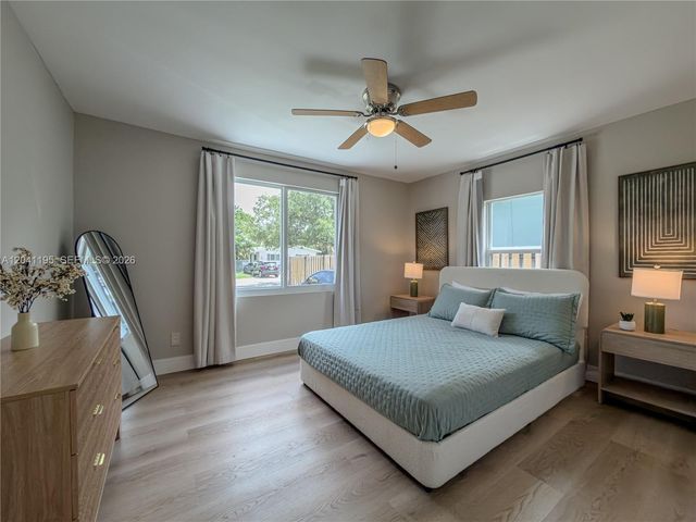 1813 SW 10th St 1813, Fort Lauderdale, FL 33312