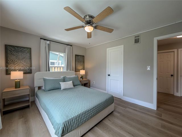1813 SW 10th St 1813, Fort Lauderdale, FL 33312