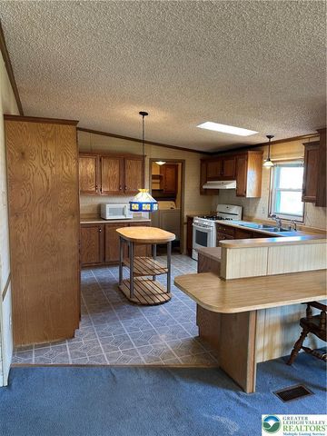 80 Juniper Court, East Allen Twp, PA 18014