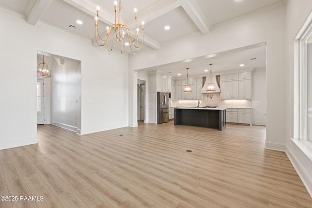 102 Queen Palm Circle, Youngsville, LA 70592