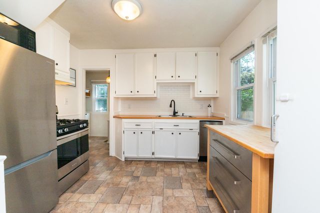 5335 41st Avenue S, Minneapolis, MN 55417