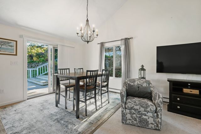631 Central St, Holliston, MA 01746