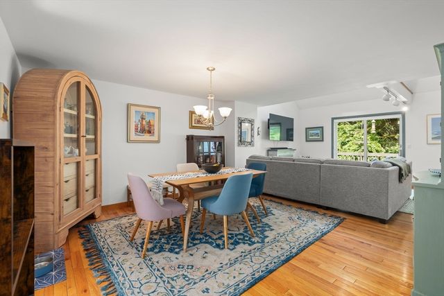 38 Woodland Park Dr 38, Haverhill, MA 01830