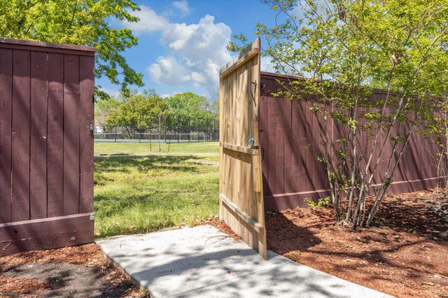 3302 Chris Drive, Houston, TX 77063