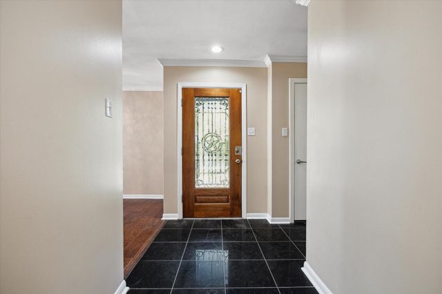 3302 Chris Drive, Houston, TX 77063