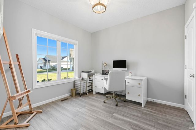 12203 Speranza Drive, Fort Wayne, IN 46818