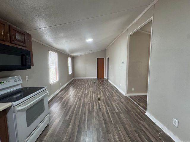 64 Black Oak Circle, Ward, AR 72176