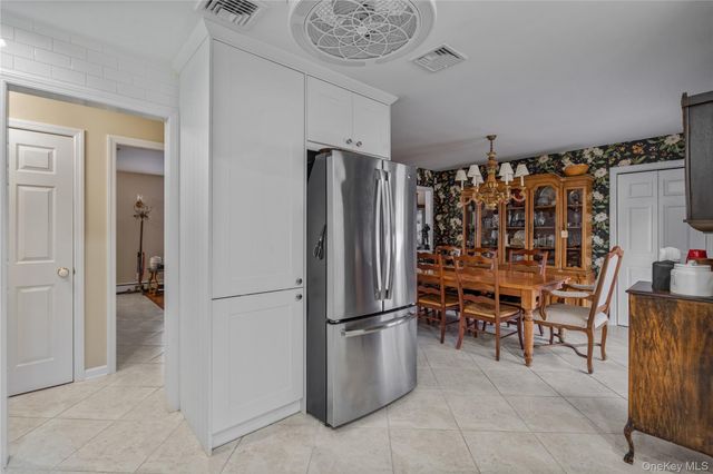 65 Birchbrook Drive, Smithtown, NY 11787