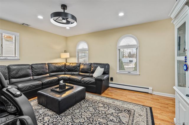 65 Birchbrook Drive, Smithtown, NY 11787