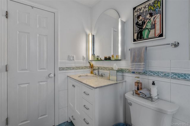 65 Birchbrook Drive, Smithtown, NY 11787