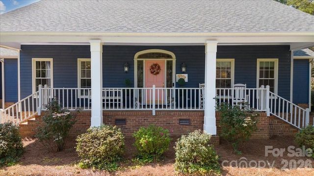 2107 Eakle Drive, Rock Hill, SC 29732