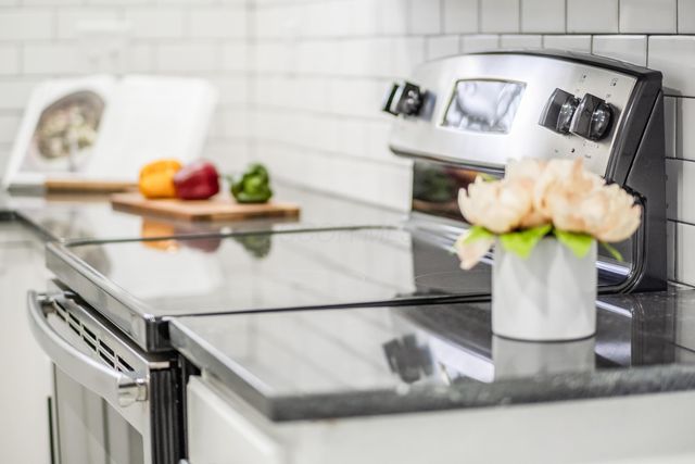 1036 Miller Avenue, Columbus, OH 43206